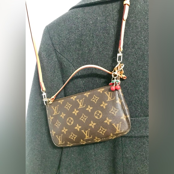 Louis Vuitton Handbags - ✅LV Pochette Accessories LVBOX+LVDUSTBAG HANDBAG LOUIS VUITTON